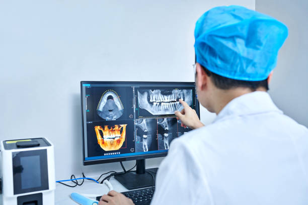 Best Walk-In Emergency Dental Services in Middleburg Heights, OH